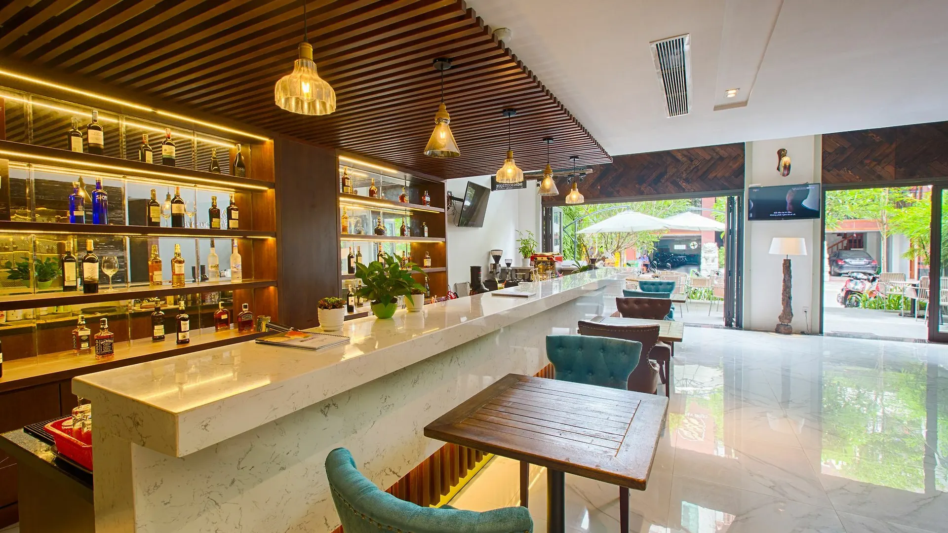 ***  Sen Boutique Hotel Da Nang Vietnam