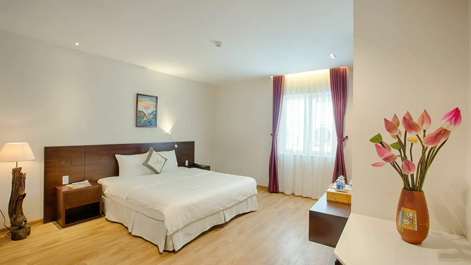 Sen Boutique Hotel Da Nang 3*,